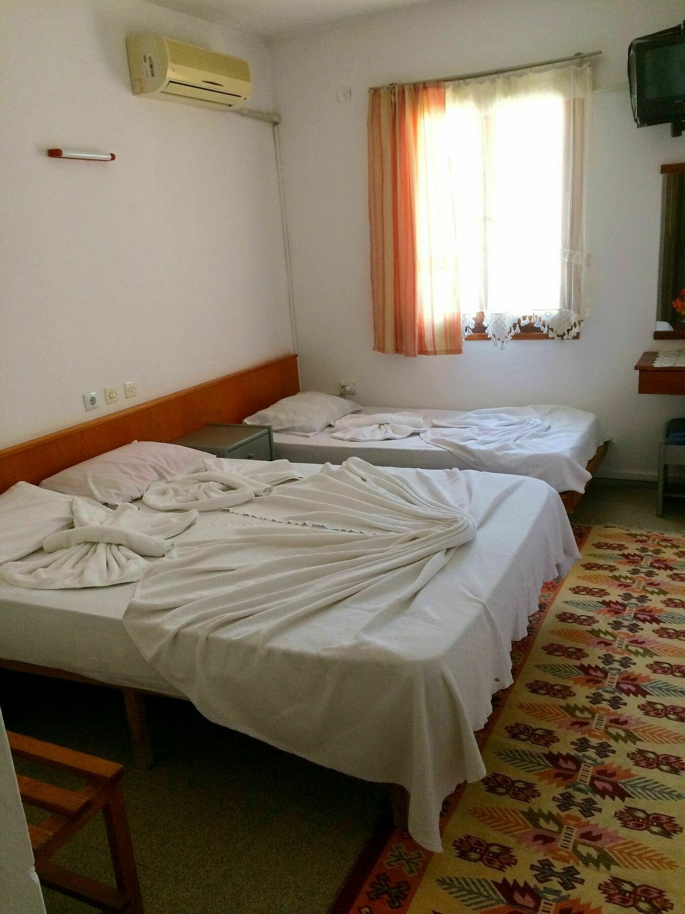 Parmis Rooms Çeşme Εξωτερικό φωτογραφία